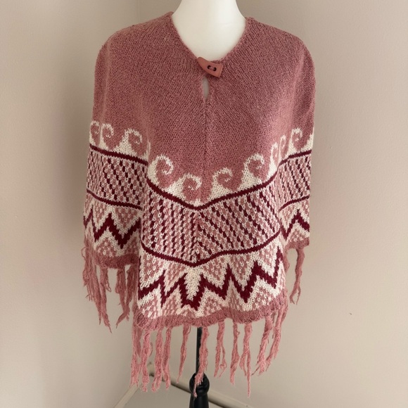 Max Studio Knit Poncho Boho Folk Retro Festival Artisan O/S - Picture 1 of 11
